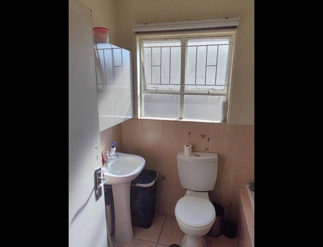 2 BEDROOM APARTMENT FOR SALE IN ORMONDE VIEW